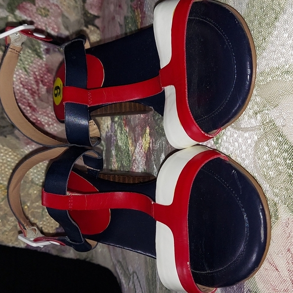 Tommy Hilfiger Red White & Blue Chunky Heel Ankle Strap Sandals Sz 9 - Picture 7 of 12